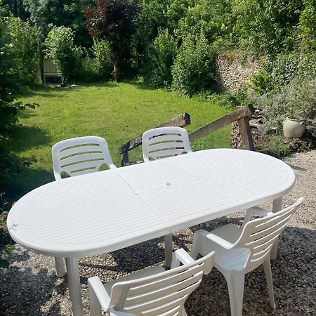 Maison Bord De Sarthe Avec Ponton Privé Idéale 24 Du Mans 6 à 7 Personnes
