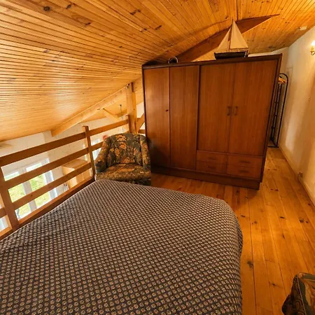 Maison Bord De Sarthe Avec Ponton Privé Idéale 24 Du Mans 6 à 7 Personnes